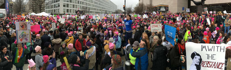 Trump-WomensMarch_2017-top-3987