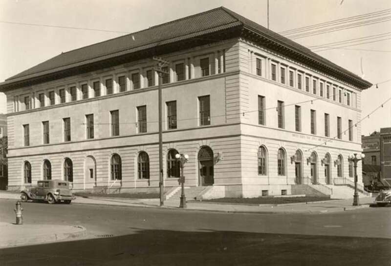 U.S. Post Office and Court House, 1913, Bismark (Burleigh County, North Dakota)