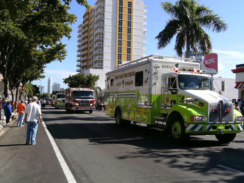 CALLE-8 PARADA REYES MAGOS