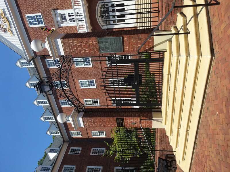 James Office Building