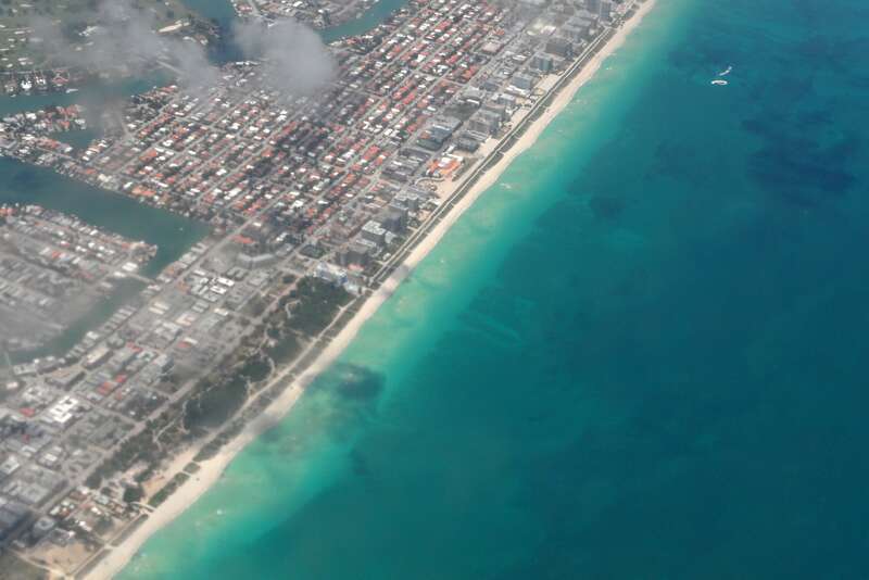 MIAMI BEACH FROM N901AN FLIGHT MIA-DCA