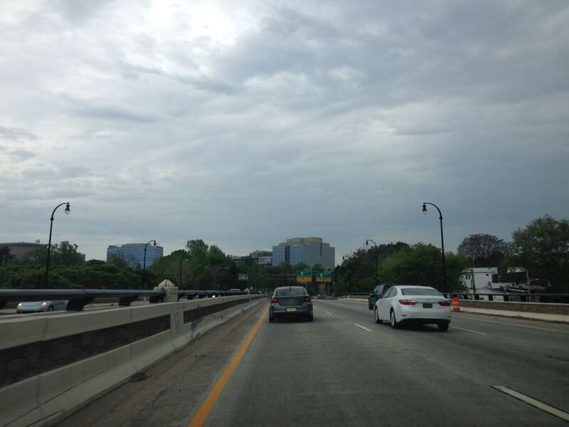 View south along Interstate 95 entering Wilmington, Delaware