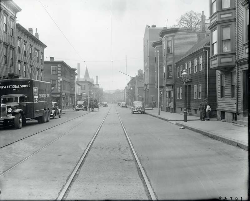Tram tracks on Bunker Hill Street in 1937