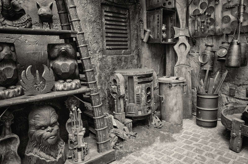 Sculptures and droid parts in Star Wars: Galaxy's Edge at Disneyland.