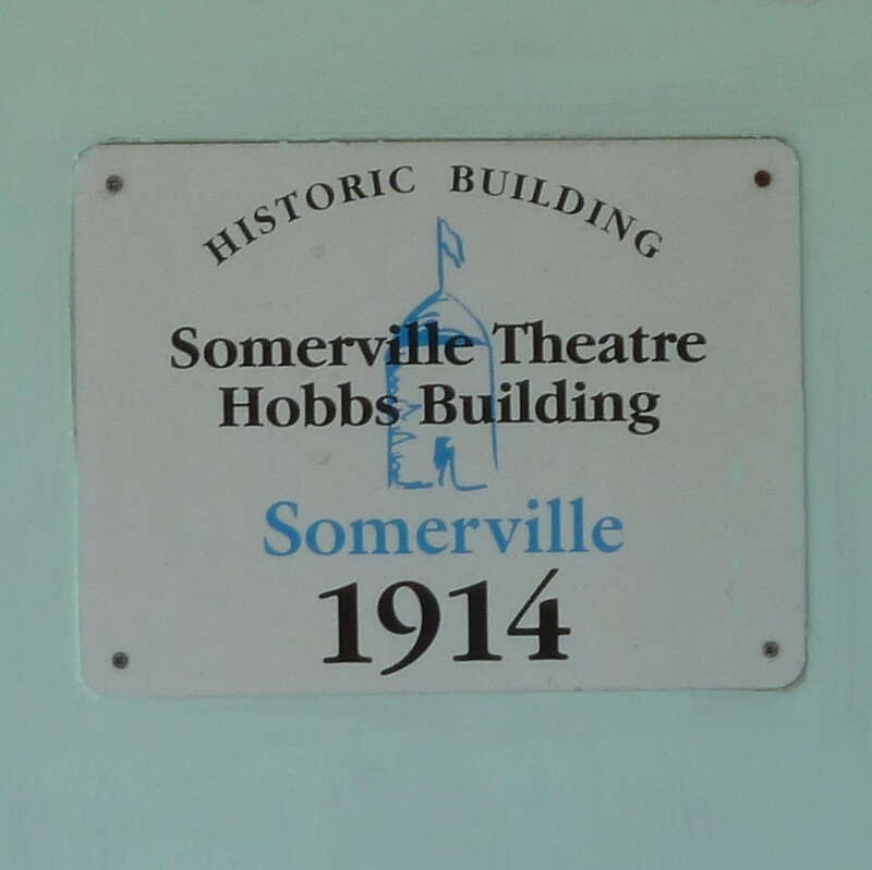 The Somerville Theater is a movie theater and concert venue in Davis Square, located just outside of Boston, Massachusetts, in the city of Somerville in the United States of America.
The Somerville Theater and the Hobbs Building it is a part of was
