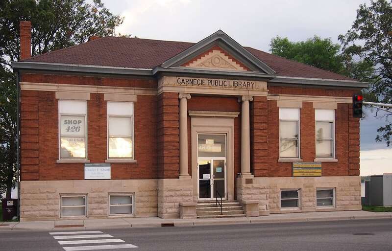 Bemidji Carnegie Library (now an art center), 426 Bemidji Ave, Bemidji, Minnesota, USA.  Viewed from the west-northwest.  





This is an image of a place or building that is listed on the National Register of Historic Places in the United States of