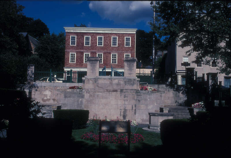 MARBLE ENCLOSURE AROUND THE ORIGINAL SPRING - IN THE LOWER RIGHT OF THE PICTURE.  THIS IS THE KEY FEATURE AROUND WHICH ROGER WILLIAMS GATHERED HIS FOLLOWERS WHEN HE MIGRATED TO PRESENT-DAY RHODE ISLAND