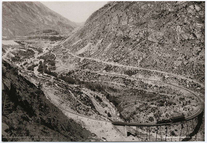 Georgetown Loop Railroad, Colorado, USA. A photochrom postcard published by the Detroit Photographic Company.
