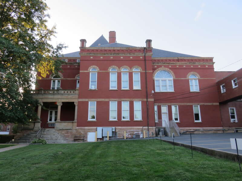 Side of the Fayette County Courthouse in Fayetteville, West Virginia in 2021
