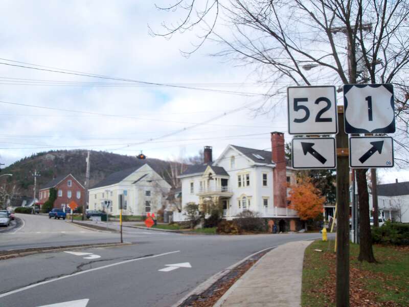 Intersection of 52 and US 1