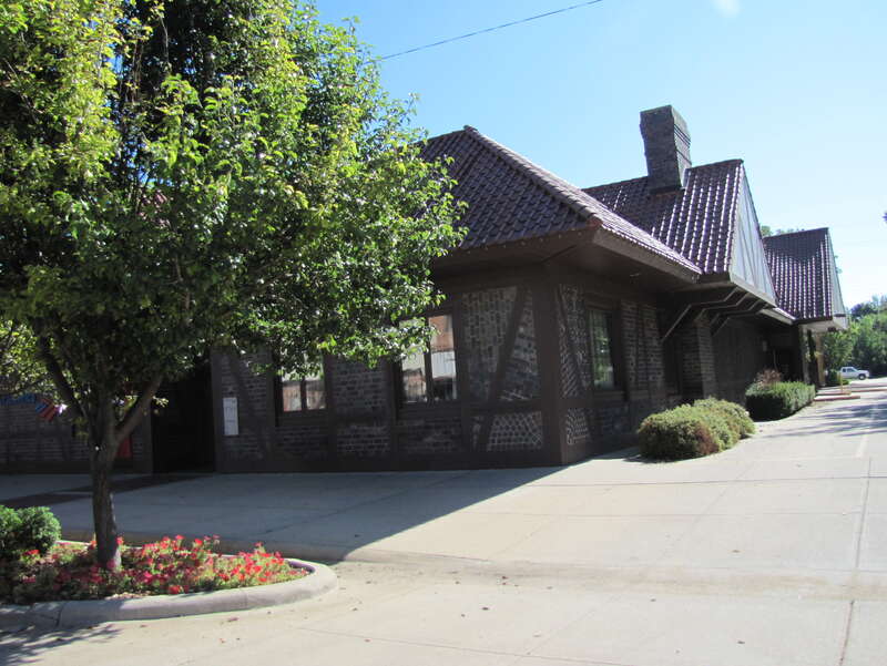 Bank of America. 118 N Main St, Lindsborg, Kansas