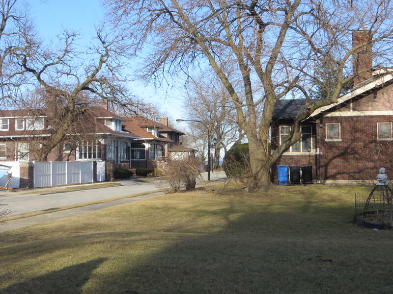 20160220 87 72nd Pl. near South Shore Dr.