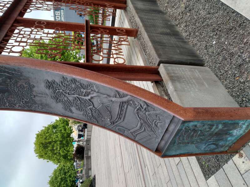 Art on Column at Garden of Surging Waves, Astoria, Oregon