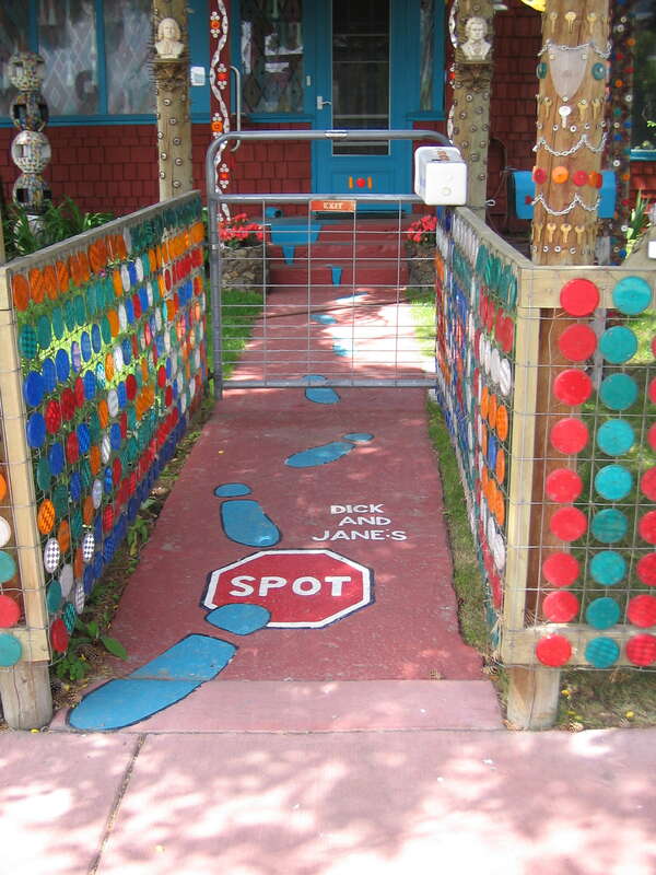 Dick and Jane's Art Spot: 101 North Pearl Street, Ellensburg, WA