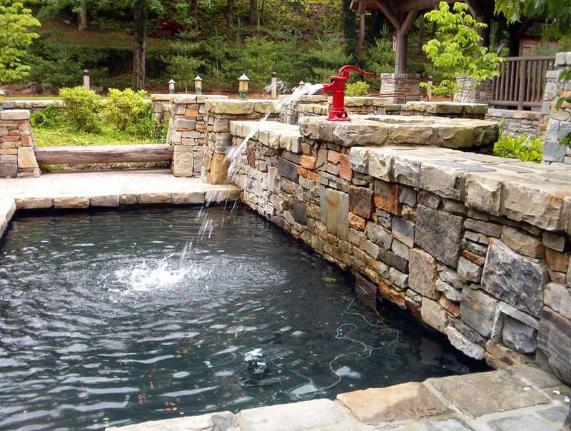 Fountain at Cathedral Caverns