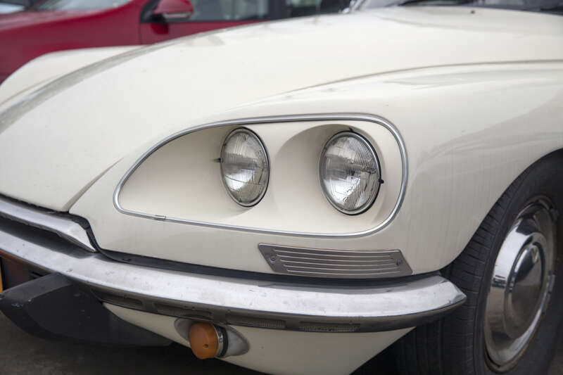The headlights of a 1971 US-market Citroën DS21.