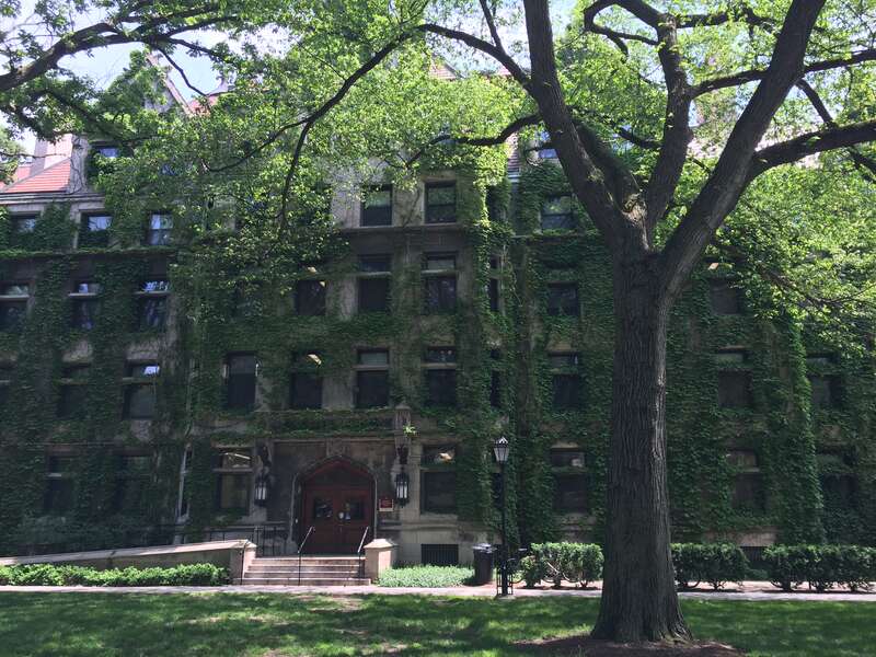 The psychology building at the University of Chicago