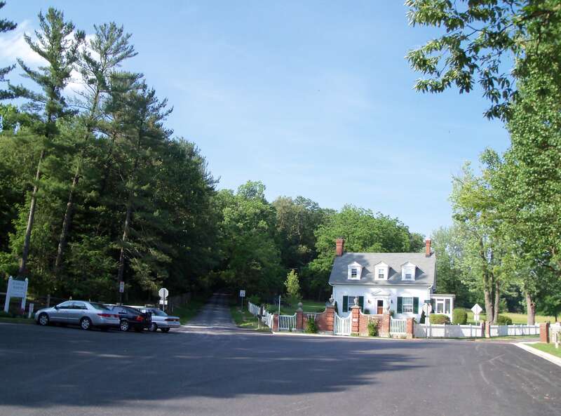Roadway entrance to Sugarloaf Mountain Reservation, Urbana, Maryland, USA