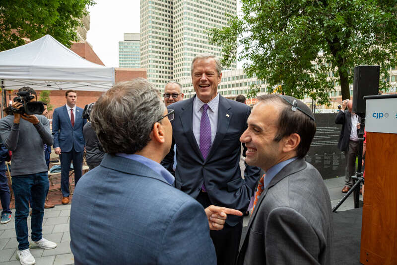 Governor Baker, Boston Mayor Janey highlight new interactive New England Holocaust Memorial experiences with local faith leaders, survivors
&quot;Governor Charlie Baker and acting Boston Mayor Kim Janey join local faith leaders and survivors to highlight