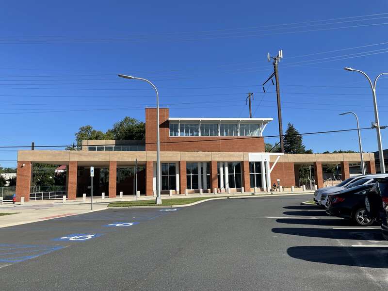 The Newark station on SEPTA’s Wilmington/Newark Line and Amtrak’s Northeast Corridor in Newark, Delaware viewed from the parking lot