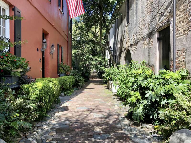 Philadelphia Alley, French Quarter, Charleston, SC