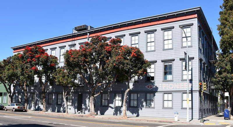 {| cellspacing=&quot;0&quot; style=&quot;text-align: left; color: #000; background: #f9f9f9; border:4px solid #b28000; solid #bbb; margin: 1px;&quot; class=&quot;layouttemplate&quot; lang=&quot;en&quot; dir=&quot;auto&quot;
| style=&quot;width:22px; height:22px;&quot; | 
| style=&quot;font-size: 8pt; padding: 1pt