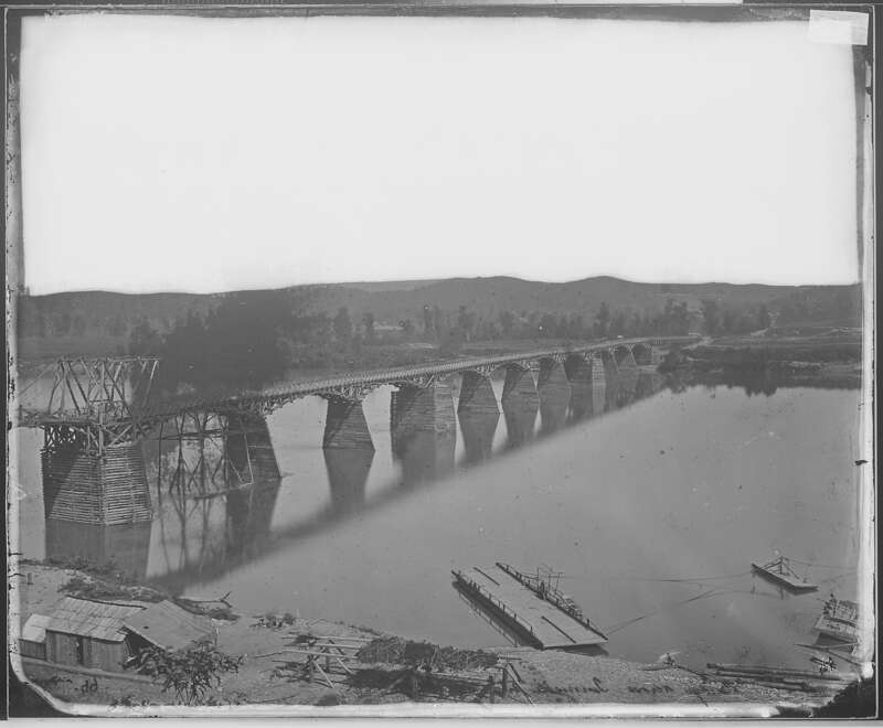 Original Caption: Bridge built by troops across Tennessee River at Chattanooga.
U.S. National Archives’ Local Identifier:  111-B-662
From:: Series: Mathew Brady Photographs of Civil War-Era Personalities and Scenes, (Record Group 111)
Photographer: