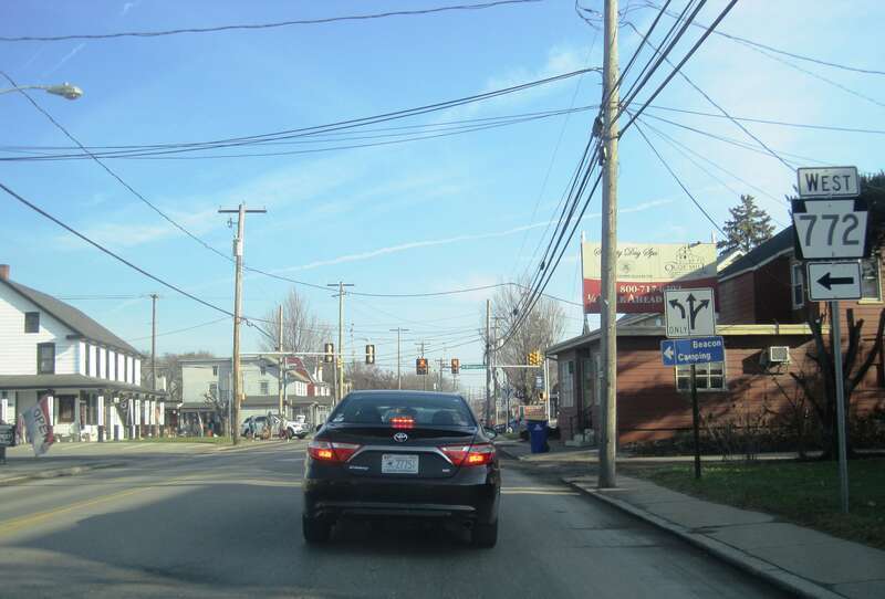 Photo of eastbound Pennsylvania Route 340 (Old Philadelphia Pike) in the Leacock Township, Pennsylvania village of Intercourse. Photo taken looking east between Clearview Road and PA 772.