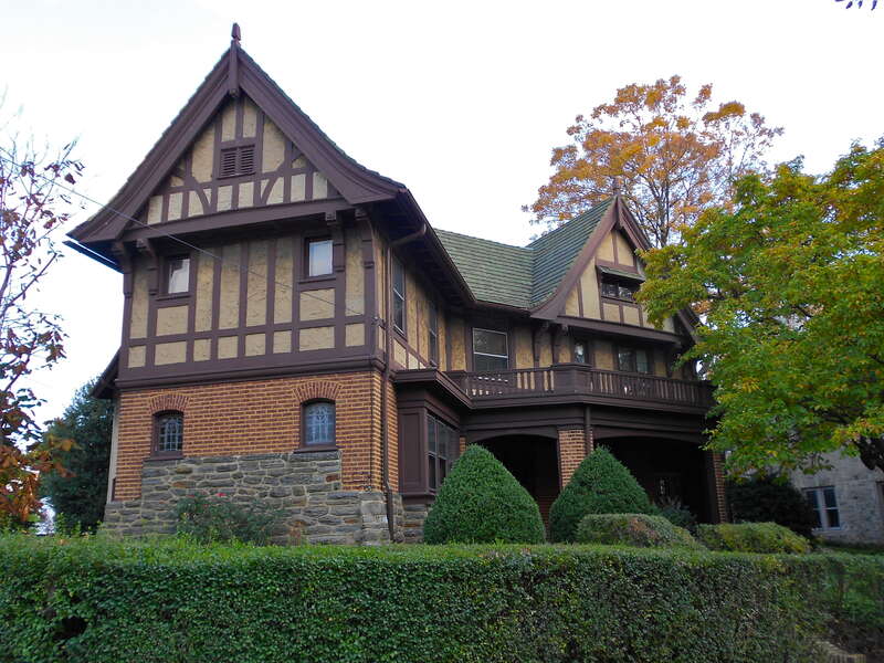 1804 Baynard Boulevard, in the Baynard Boulevard Historic District on the NRHP since July 26, 1979. The HD covers Baynard Blvd. between 18th St. and Concord Ave.