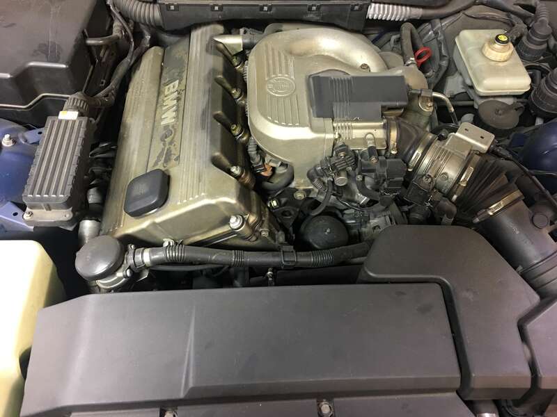 Bmw engine bay 1998 318ti M44