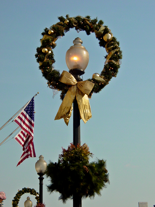 A lamppost in Washington, DC's Georgetown neighborhood, decorated for Christmas.

Ben Schumin is a professional photographer who captures the intricacies of daily life.  This image may be used under Creative Commons Attribution-ShareAlike 2.0.