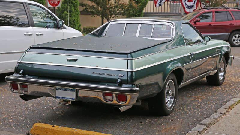 In a strange part of the Bronx. This lovely two-tone green El Camino was assembled in Fremont, CA, and has the usual 170hp 4-barrel 350ci V8 small block. Great shape, a joy to encounter.