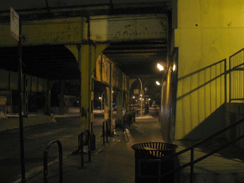 20110125 06 Metra Rogers Park station