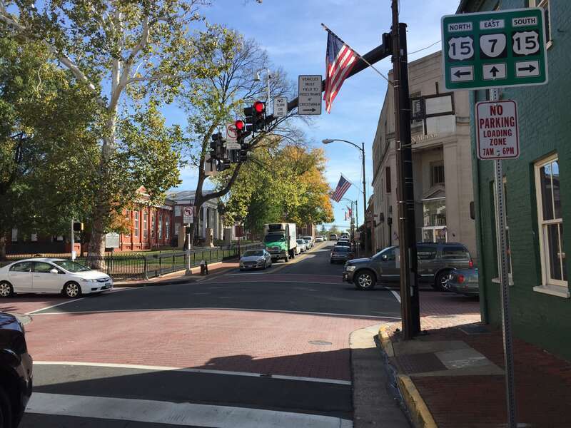 View east along Virginia State Route 7 Business (Market Street) at U.S. Route 15 Business (King Street) in Leesburg, Loudoun County, Virginia