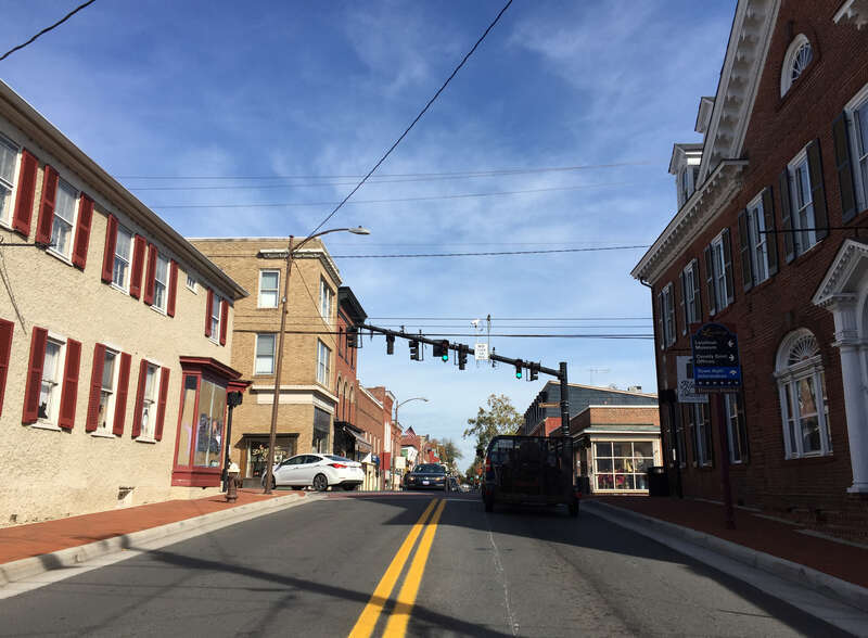 View north along U.S. Route 15 Business (King Street) between Royal Street and Loudoun Street in Leesburg, Loudoun County, Virginia