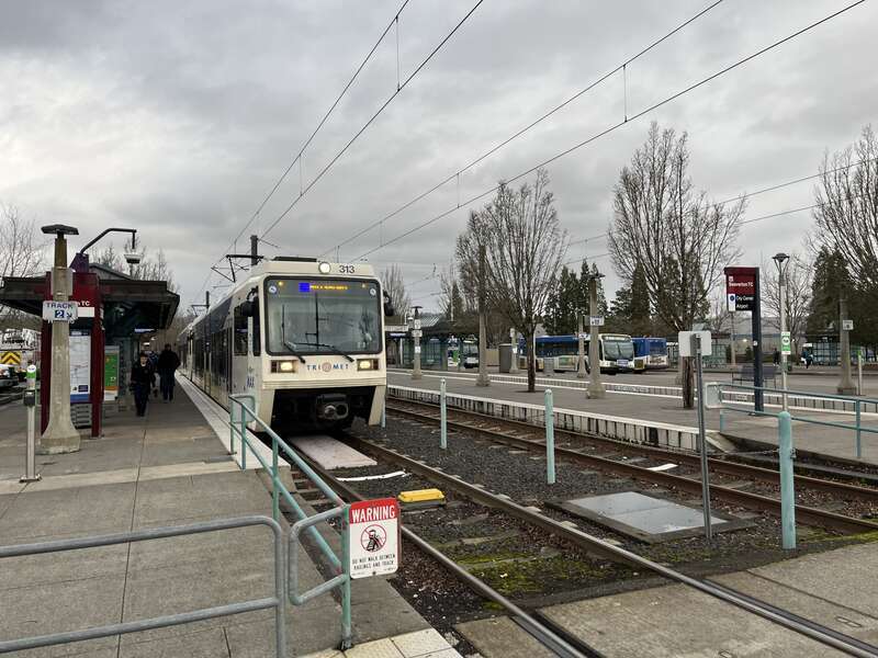 MAX light rail train at the Beaverton Transit Center, in Beaverton, Oregon (in the Portland metropolitan area).