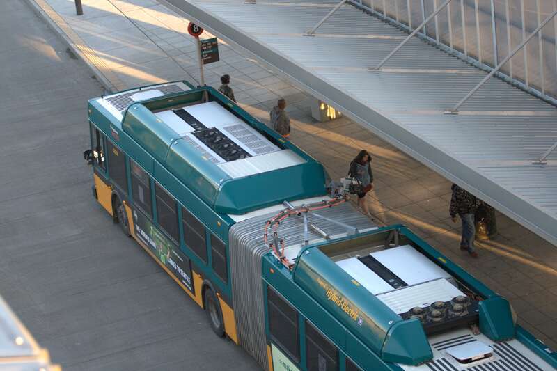 The top of King County Metro's New Flyer DE60LF #6829 before the cover was added to the high voltage cable running across the artic.  I don't know if they've put a top on the &quot;CNG tank&quot; like the 2600s have.