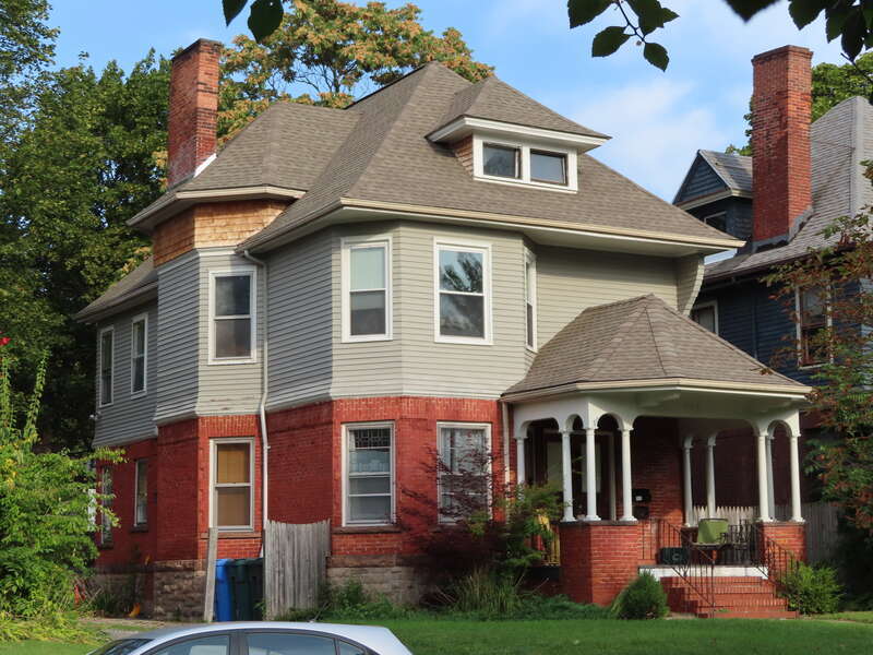 Linden–South Historic District