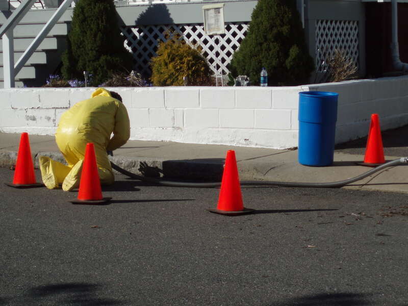 Photographs of an emergency response to a release of mercury on Bisson Street, Beverly, Massachusetts.
April 1 &amp;amp; 2, 2010
MassDEP RTN: 3-0029174

Site summary information with link to reports: