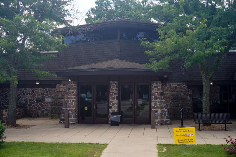 The Brookfield Public Library in Brookfield, Wisconsin (United States).