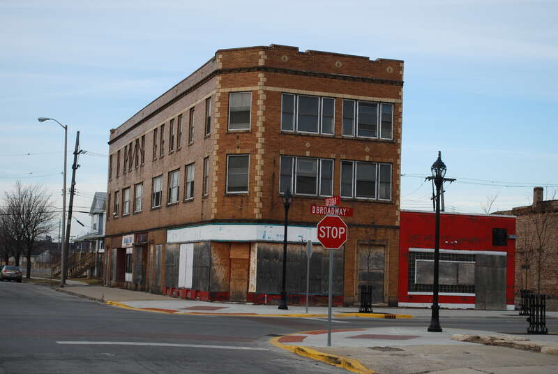 Building at 2102 Broadway St, East Chicago, IN