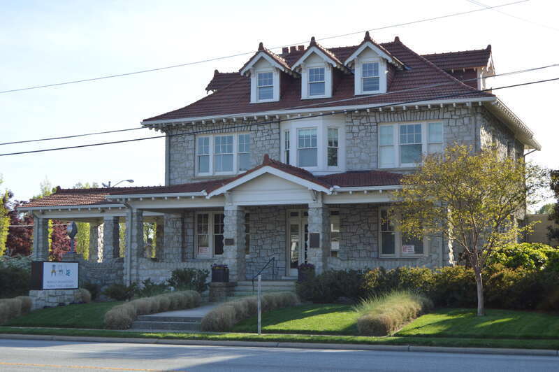 Front of the Dr. C.S. Grayson House, located at 1009 N. Main Street in High Point, North Carolina, United States.  Built in 1925, it is listed on the National Register of Historic Places.