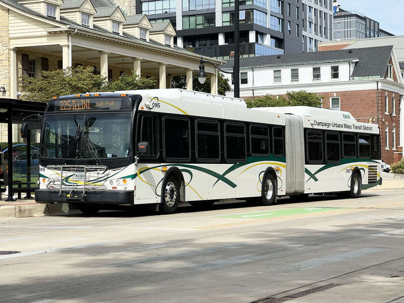 Champaign-Urbana Mass Transit District Bus 0915, one of the 4 New Flyer DE60LFR Low Floor Restyled.