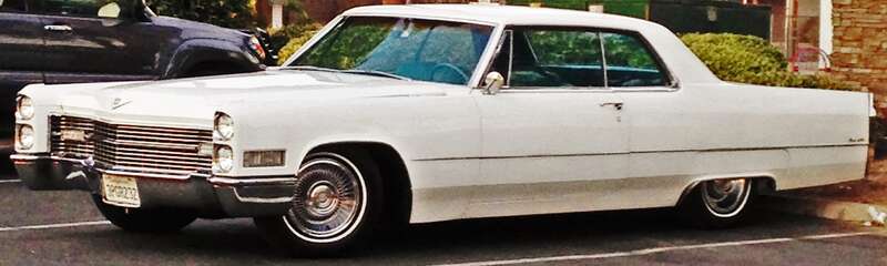 Cadillac Coupe Deville