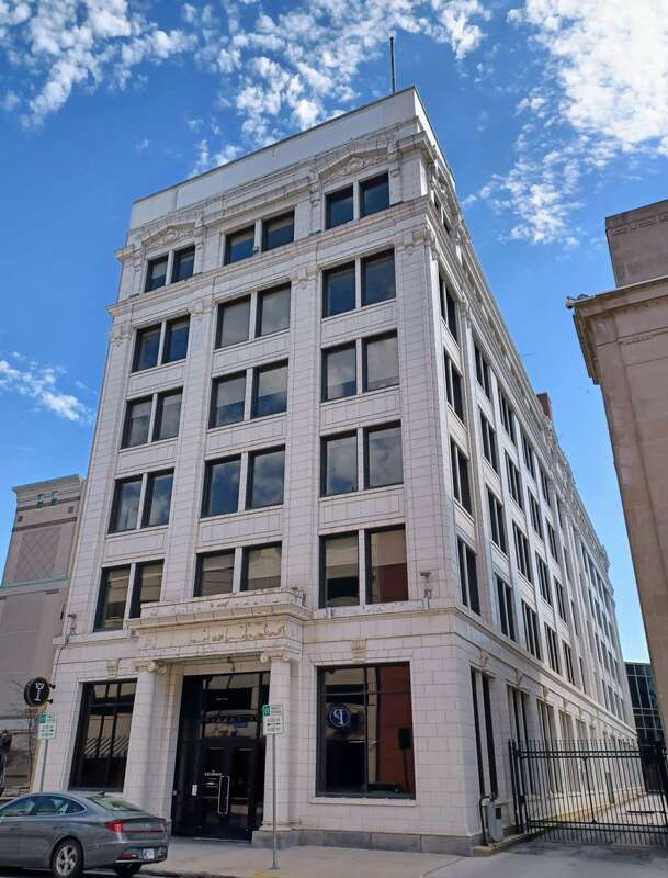 Citizens Bank, NW corner, South Bend, IN