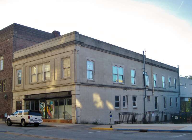 Columbia Conservatory of Music in the Stolp Island Historic District in Aurora (c. 1907). The school taught dance, languages, art, music, and kindergarten.






This is an image of a place or building that is listed on the National Register of
