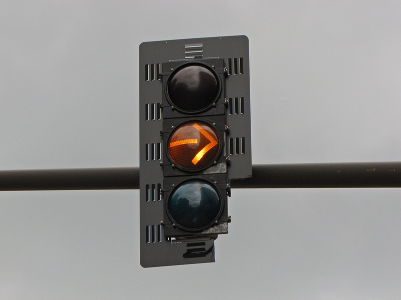Damaged traffic signal at the intersection of Davis Street and Sherman Avenue in Evanston, Illinois.

Ben Schumin is a professional photographer who captures the intricacies of daily life.  This image may be used under Creative Commons