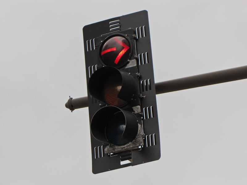 Damaged traffic signal at the intersection of Davis Street and Sherman Avenue in Evanston, Illinois.

Ben Schumin is a professional photographer who captures the intricacies of daily life.  This image may be used under Creative Commons