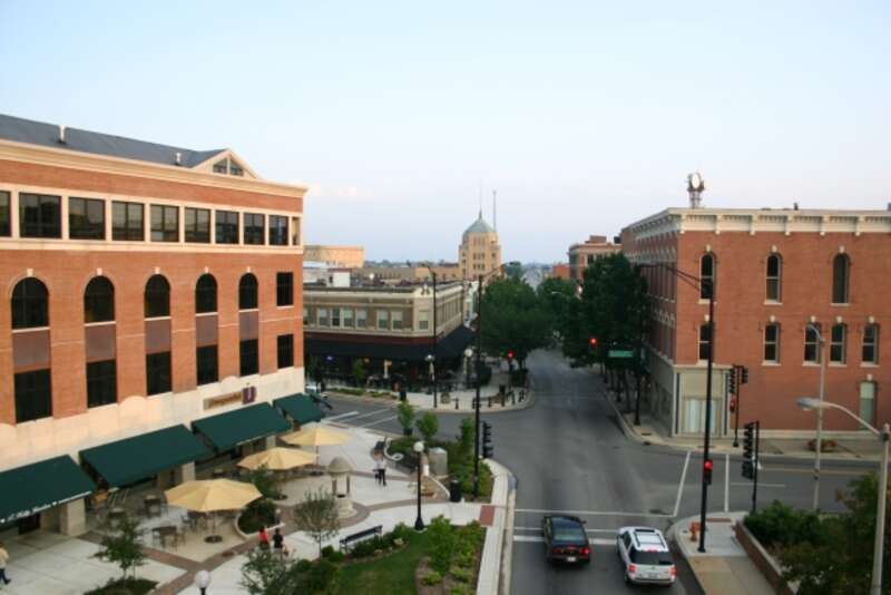 Downtown Champaign looking south down Neil Street across Main Street (left)/Church Street (right)