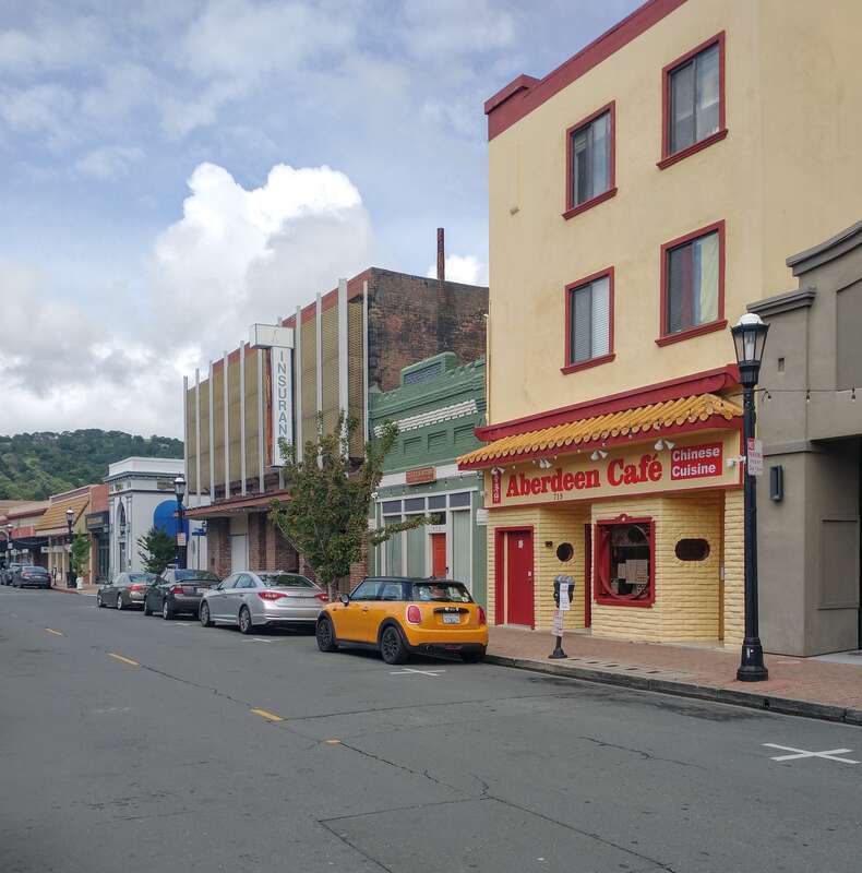 Downtown Martinez Main Street 700 block - with Aberdeen Cafe Chinese Food Restaurant